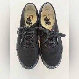 Vans Authentic Black Sneakers New US Women’s 8 Men’s 6.5 NWOT